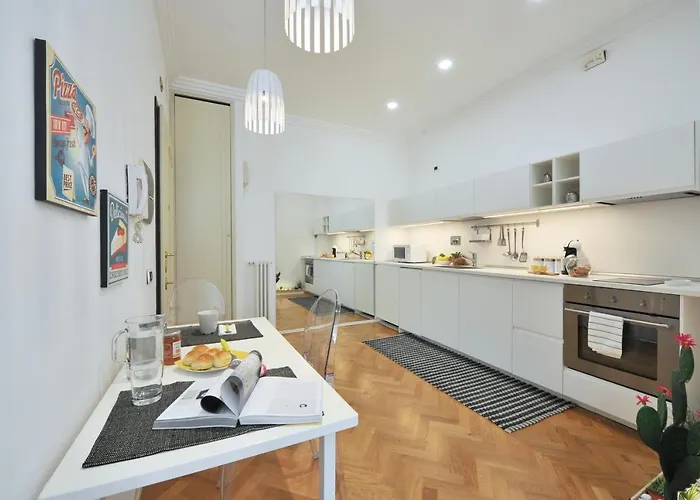 Crispi Modern Flat In The Historic Center Apartment Rom