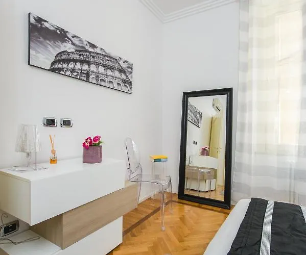 Apartment Crispi Modern Flat In The Historic Center *