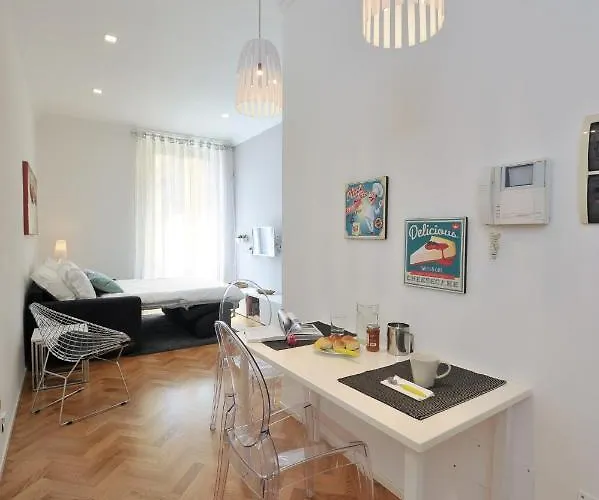 Crispi Modern Flat In The Historic Center Apartment *
